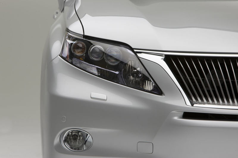 Illustration for article titled 2010 Lexus RX 350 and RX 450h Push Bland to New Heights